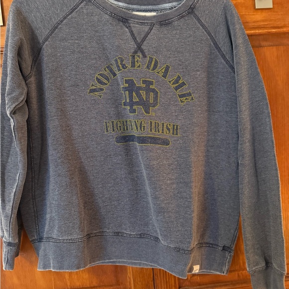 Huge lot of Notre Dame clothes - Picture 12 of 16